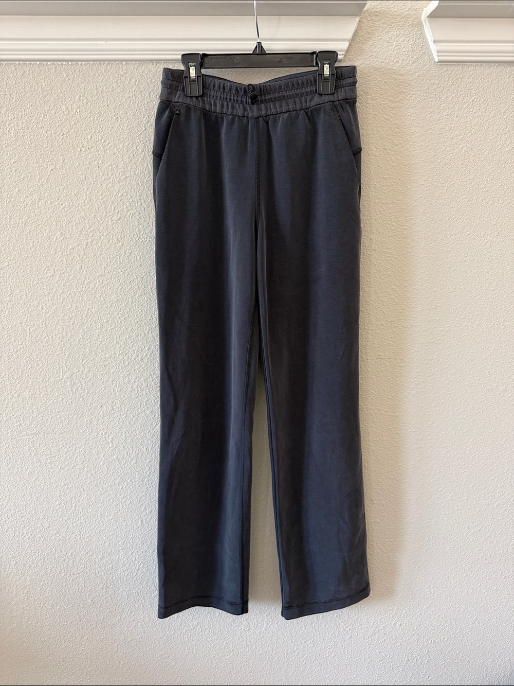 Women’s Lululemon pants
